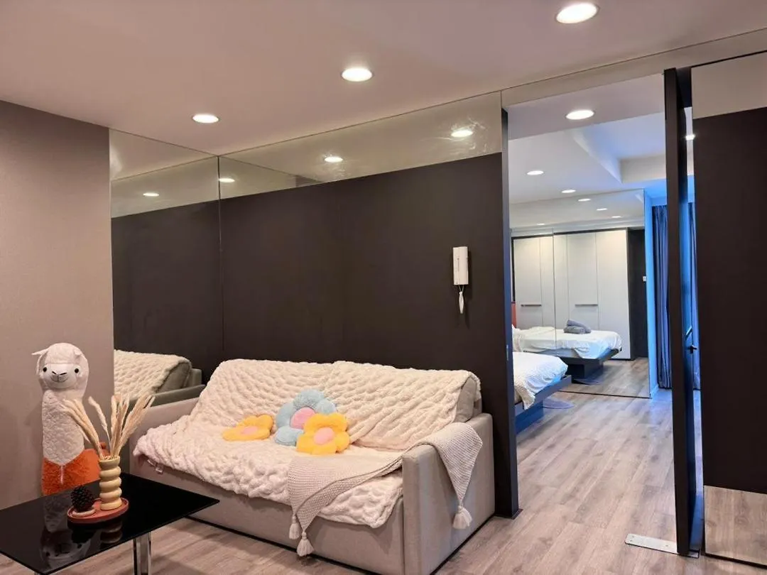 Creamy Style 1 Bed Near Mid Valley Kuala Lumpur